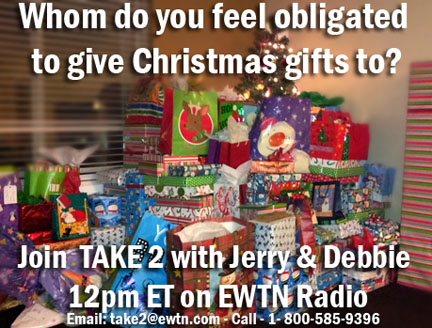 2manypresents-and-tree